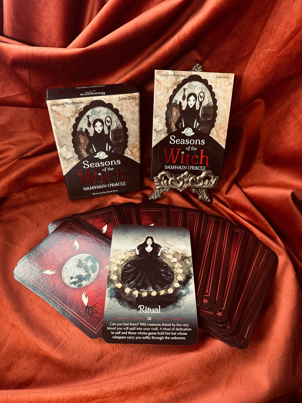 Seasons of the Witch: Samhain Oracle-(Used Deck, Great Condition)